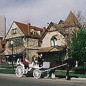 Villa Queen Anne, Denver