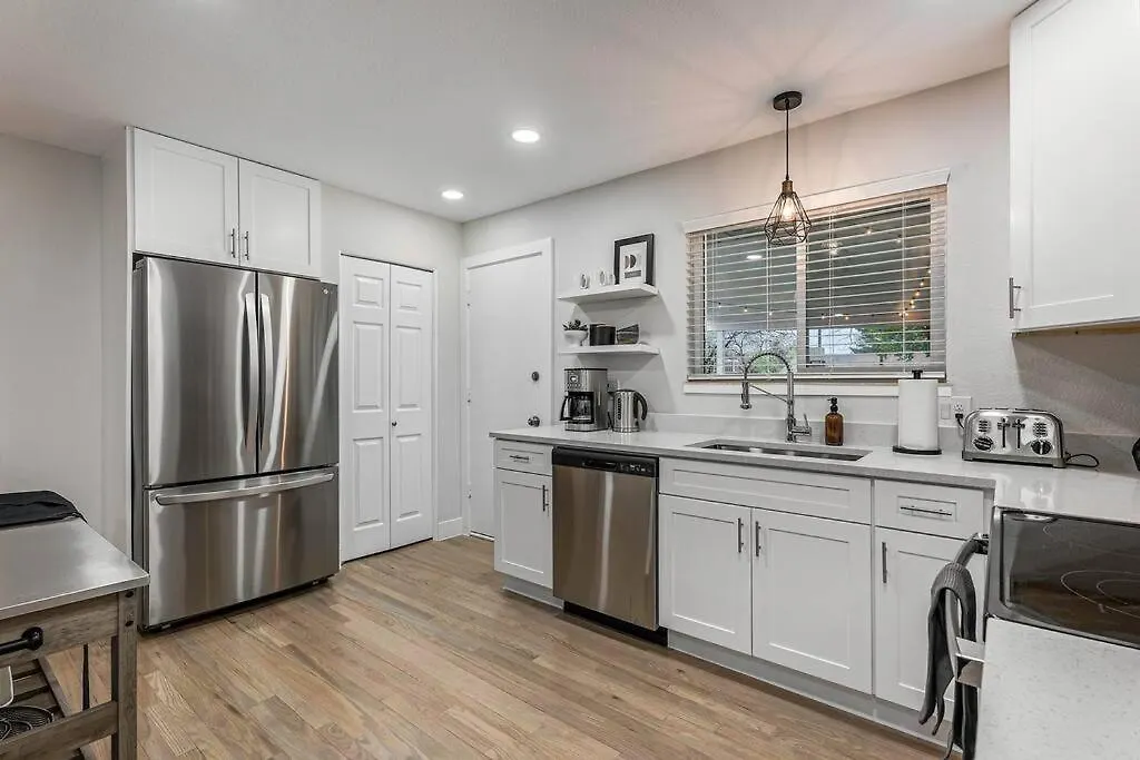 Mile Hi: Amenities Galore Villa Denver