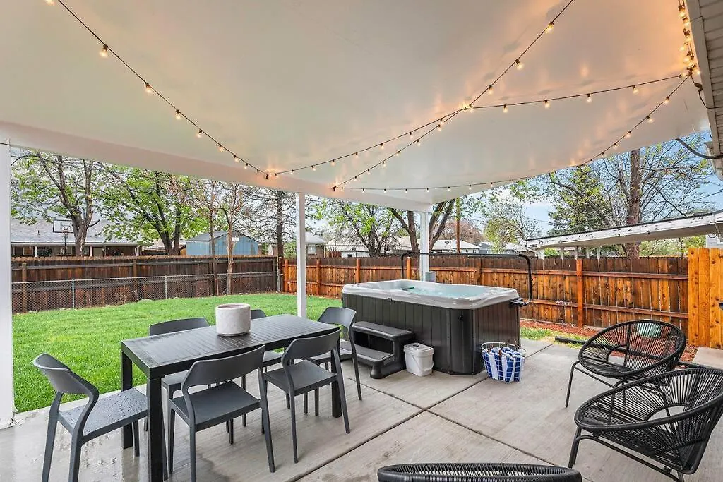 Mile Hi: Amenities Galore Villa Denver 0*,  United States
